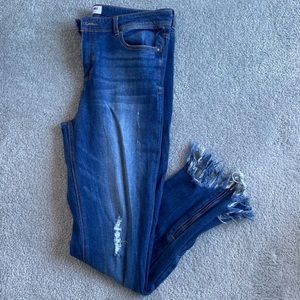 Trendy jeans